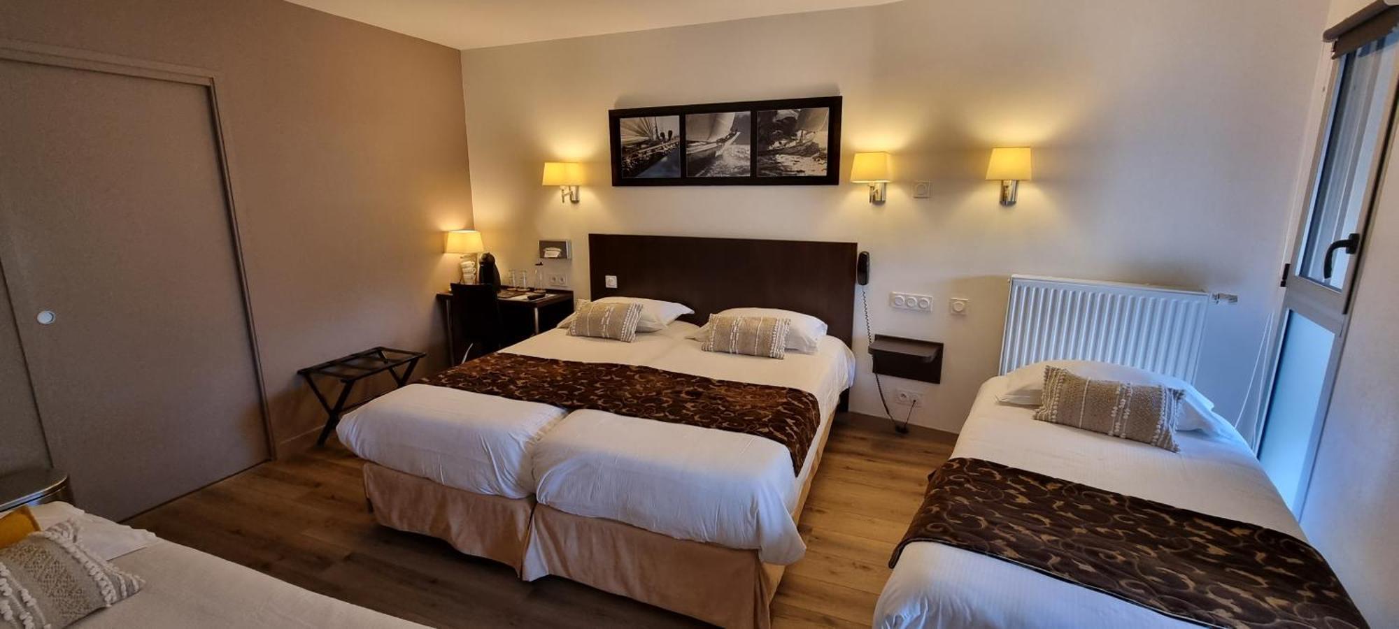 Guer Hotel Le Bellevue מראה חיצוני תמונה