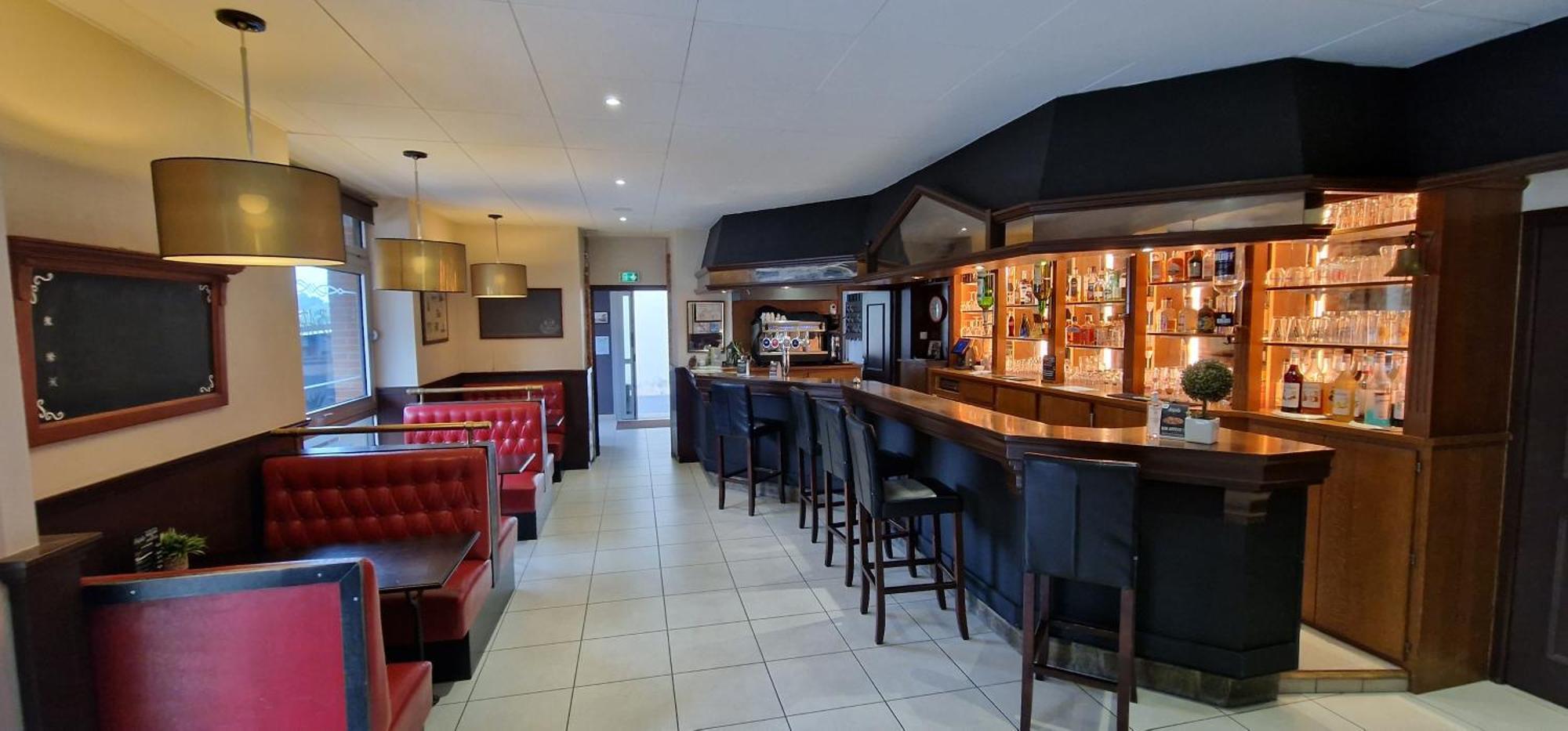 Guer Hotel Le Bellevue מראה חיצוני תמונה