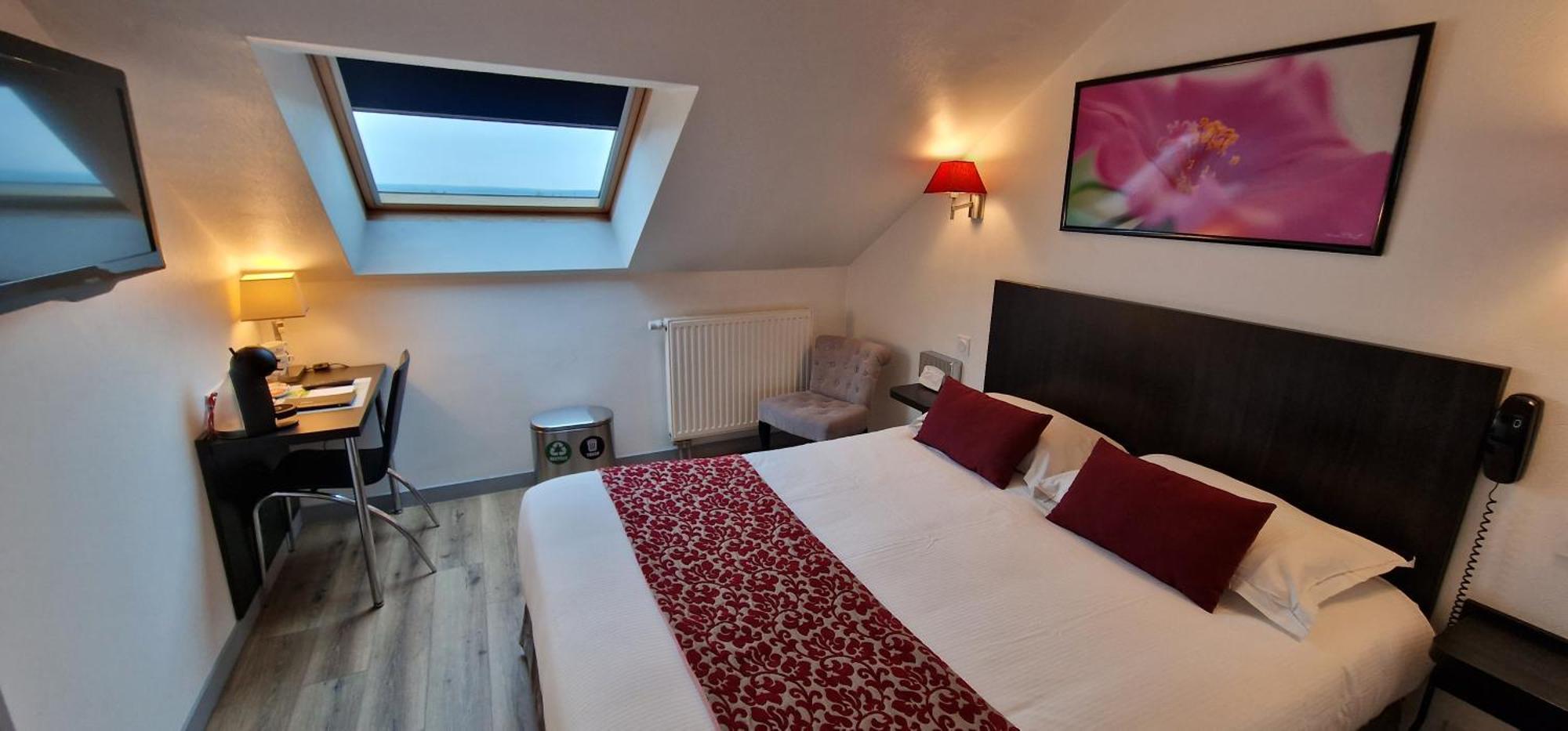 Guer Hotel Le Bellevue מראה חיצוני תמונה