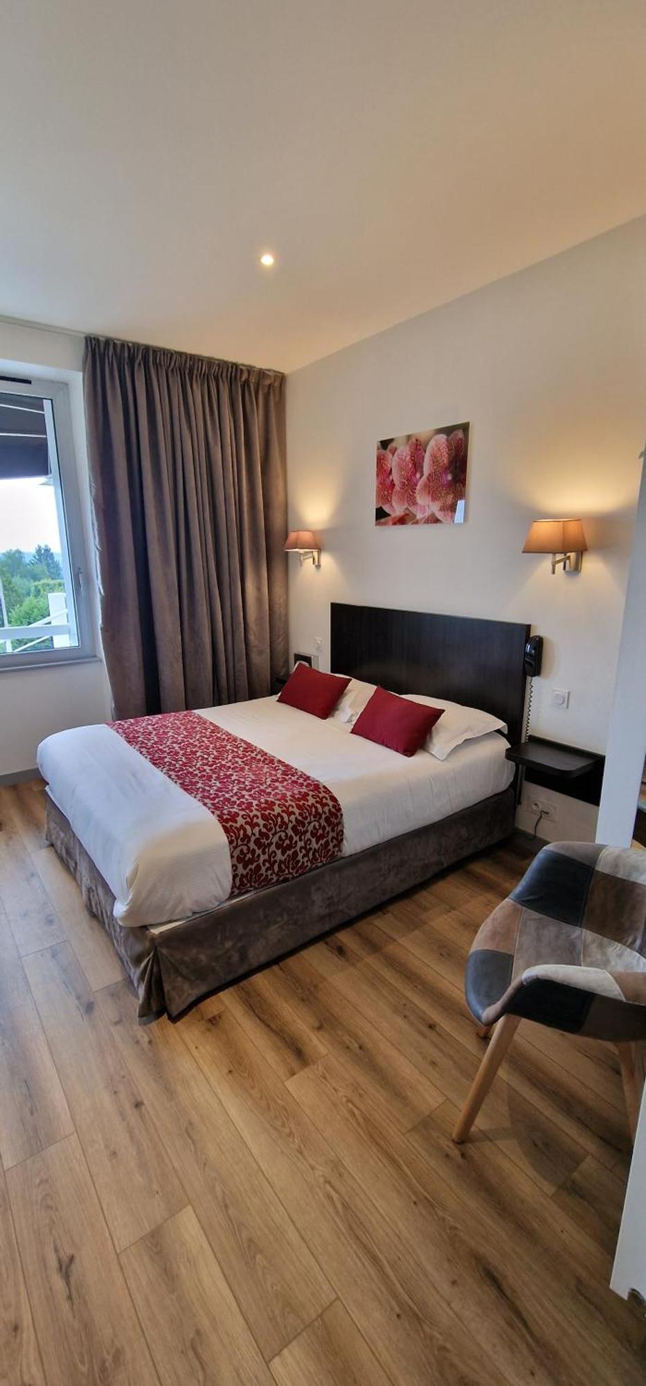 Guer Hotel Le Bellevue מראה חיצוני תמונה
