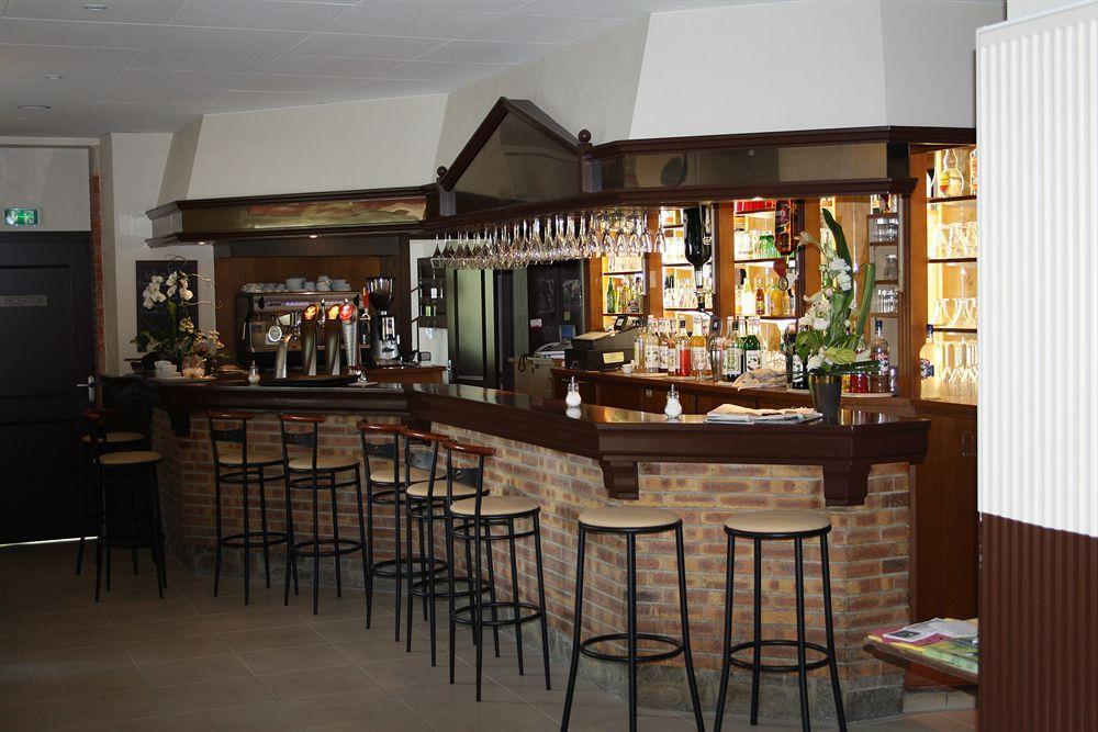 Guer Hotel Le Bellevue מראה חיצוני תמונה