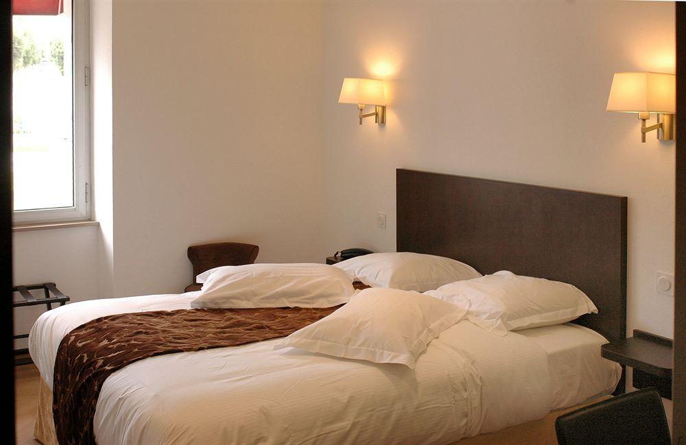 Guer Hotel Le Bellevue מראה חיצוני תמונה